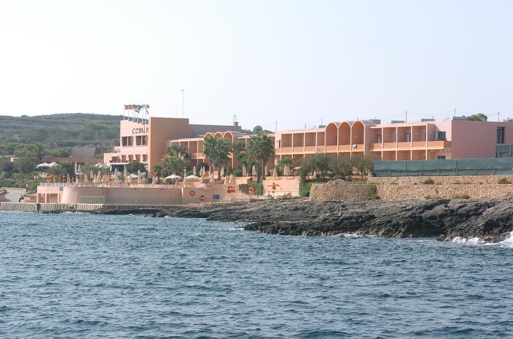 Comino Hotel 外观 照片